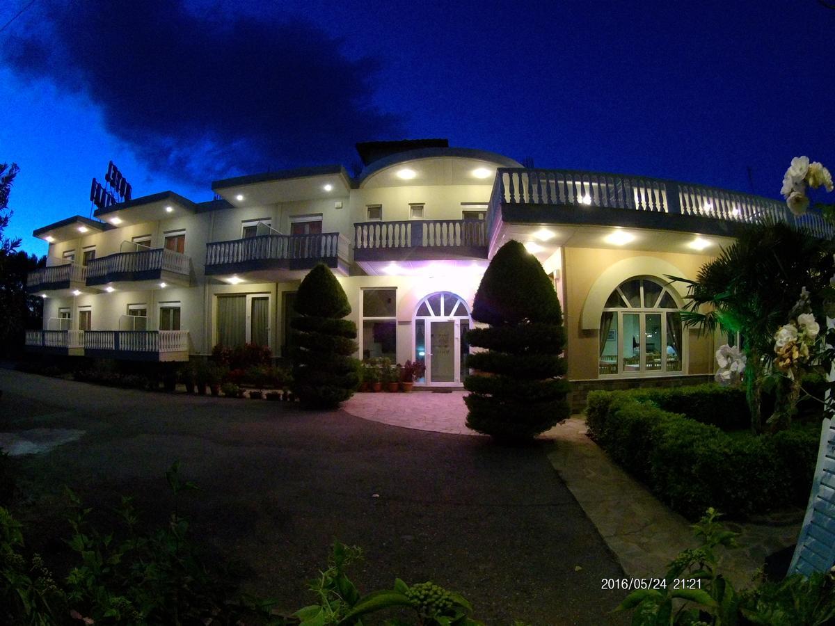 Hotel Akrogiali Korinósz Kültér fotó