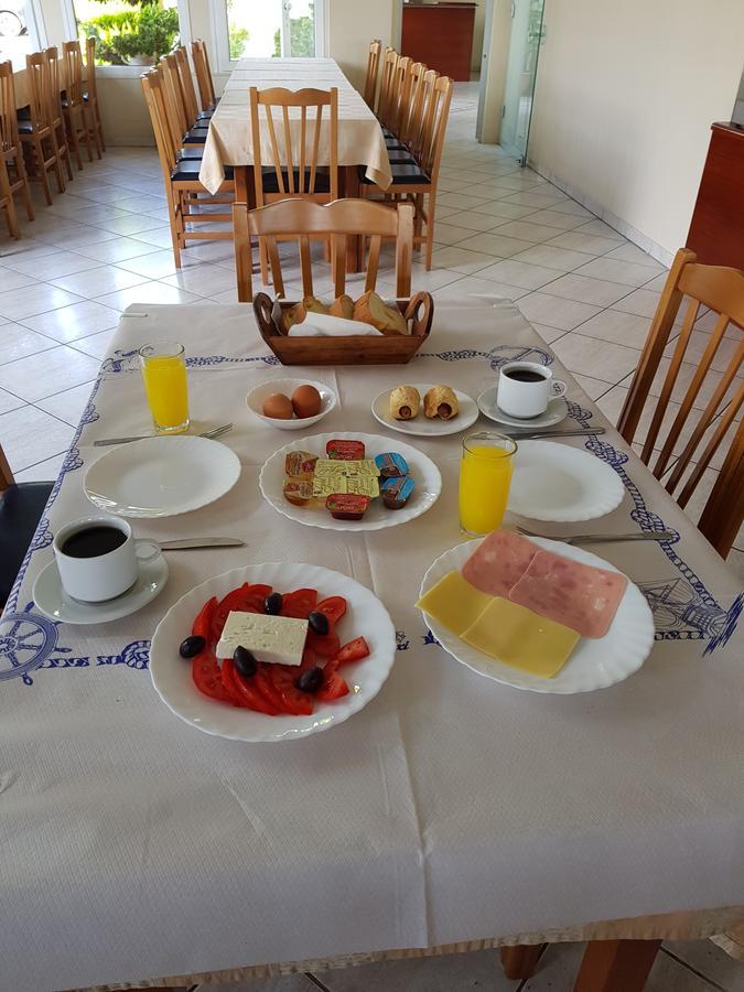 Hotel Akrogiali Korinósz Kültér fotó